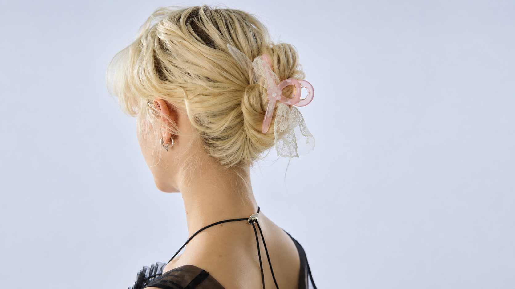 Dopamine Dream: The Truevanta Guide to Modern Romantic Hair Accessories
