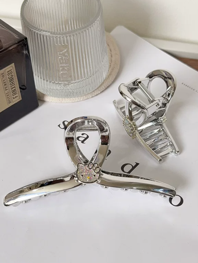Silver Paws Crescent Hair Claw